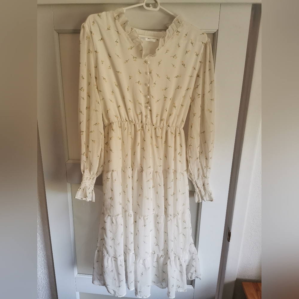 Elegant Cream Floral Vintage Style Dress Womens L
